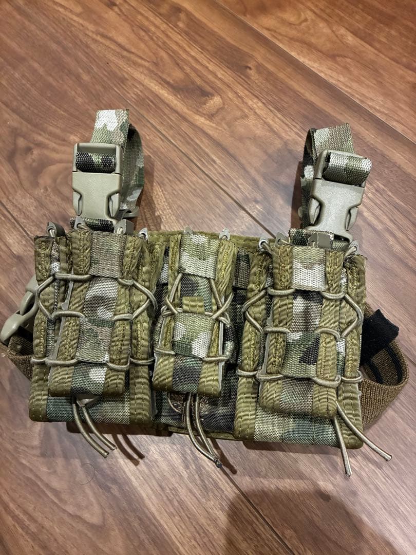 実物　ハイスピードギア　レッグリグ　クリスコスタ刺繍モデル