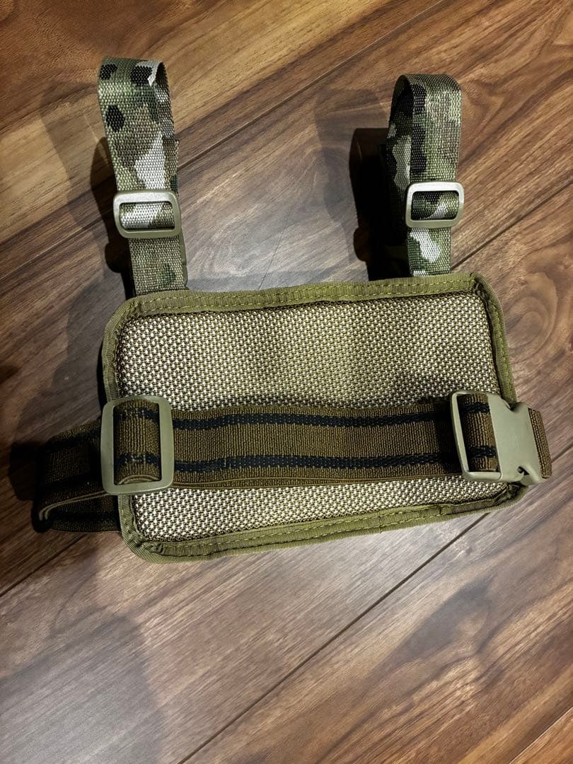 実物　ハイスピードギア　レッグリグ　クリスコスタ刺繍モデル