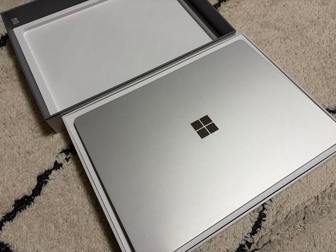 Windowsノート本体 Microsoft laptop 2 256GB RAM 8GB