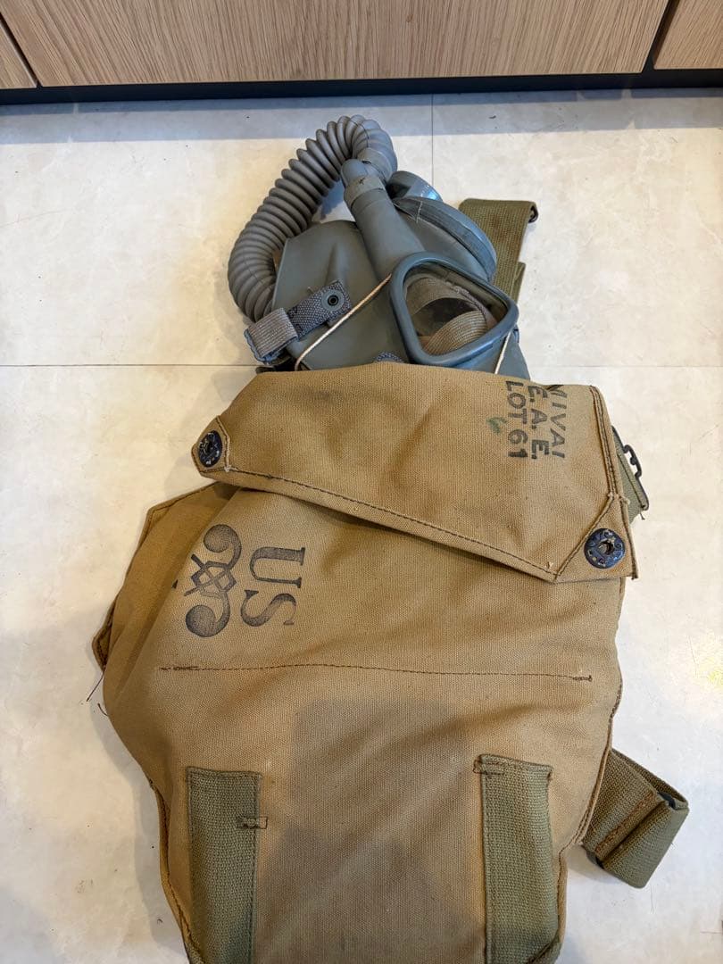 USARMYDIAPHRAGM GAS MASK 実物 ミリタリー バッグ付き