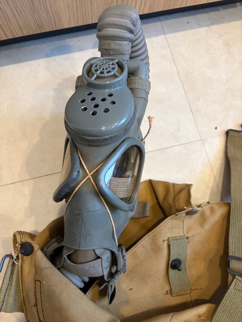 USARMYDIAPHRAGM GAS MASK 実物 ミリタリー バッグ付き
