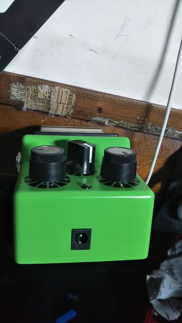 新品】Ibanez ovaltone Ovalized Screamer-10