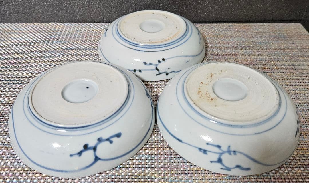 江戸時代中期～後期　古伊万里　染付　手描き　見込みに帆掛け舟の図　なます皿　3客