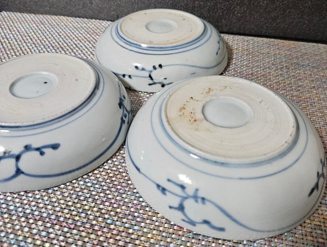 江戸時代中期～後期　古伊万里　染付　手描き　見込みに帆掛け舟の図　なます皿　3客