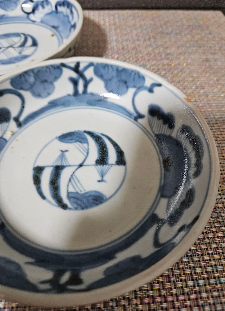 江戸時代中期～後期　古伊万里　染付　手描き　見込みに帆掛け舟の図　なます皿　3客