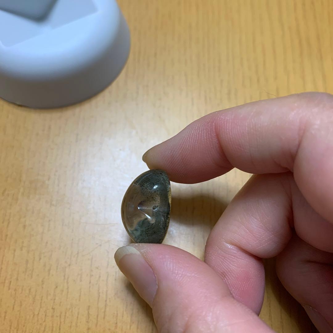ガーデンクォーツ　穴あきルース　ふたつ