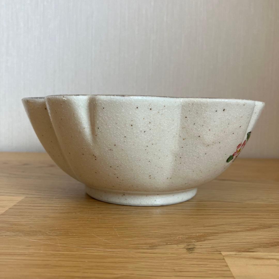 夕立窯　桜型うさぎ柄鉢　楕円型鯛柄鉢