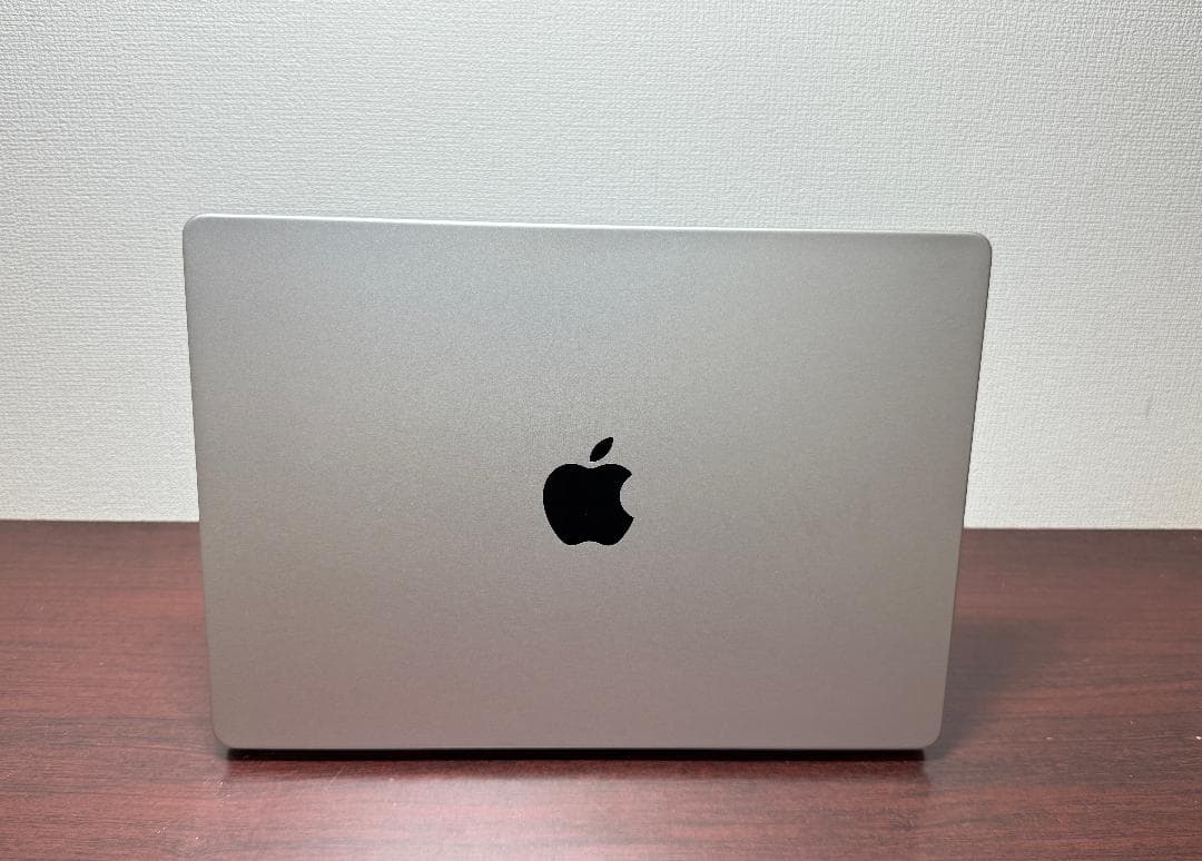 新品同様 MacBookPro 2021 14 M1Pro 32G SSD1TB