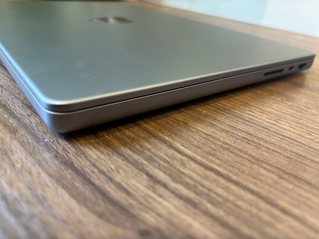 【美品】MacBook Pro M1 Pro 14インチ 2021 16GB