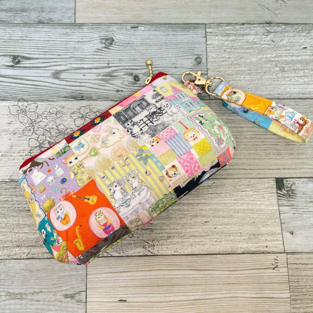 22fabric/アニバーサリーパッチワーク/限定マルチカラー/ダーツポーチ