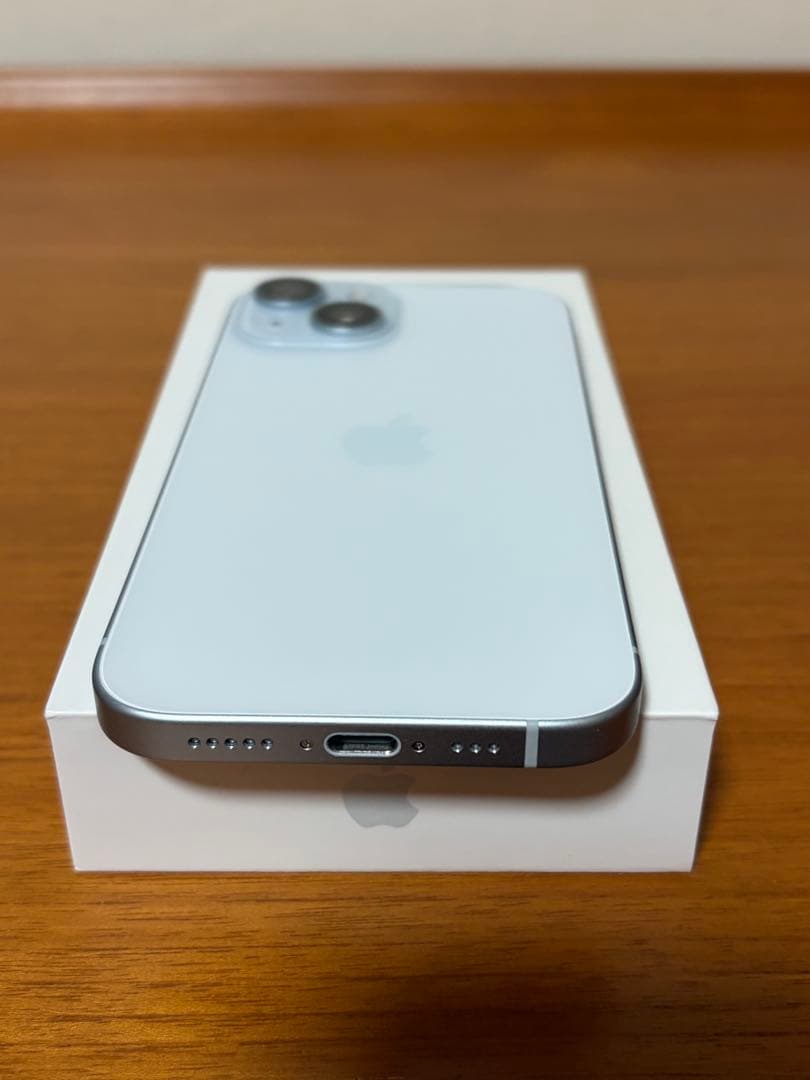 Apple iPhone 15 128GB 充電回数45 超美品