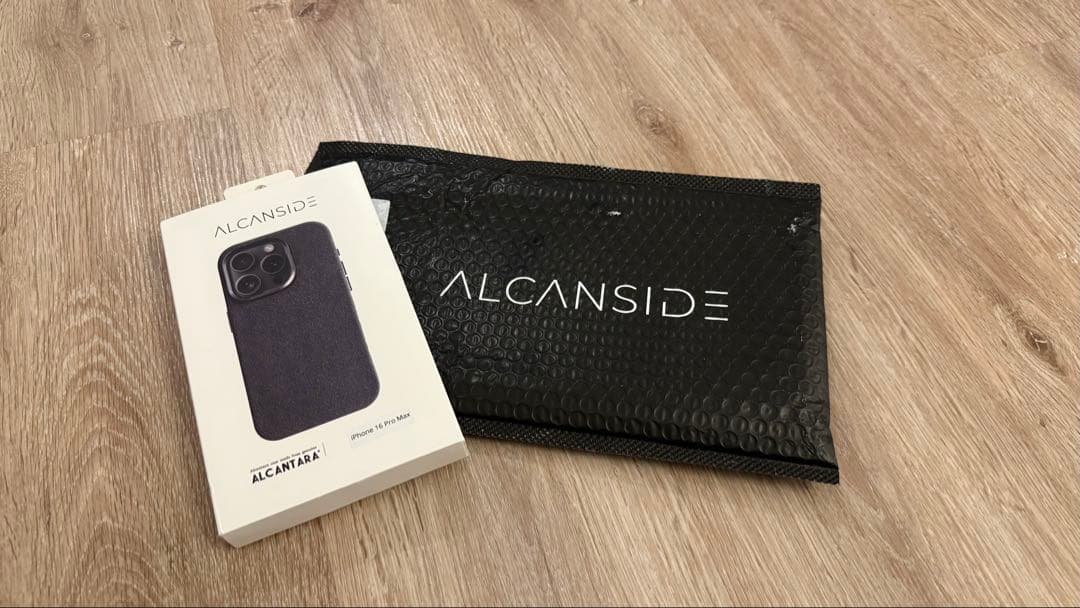 【未開封】iPhone16 pro MAX用アルカンターラ　高級スマホケース