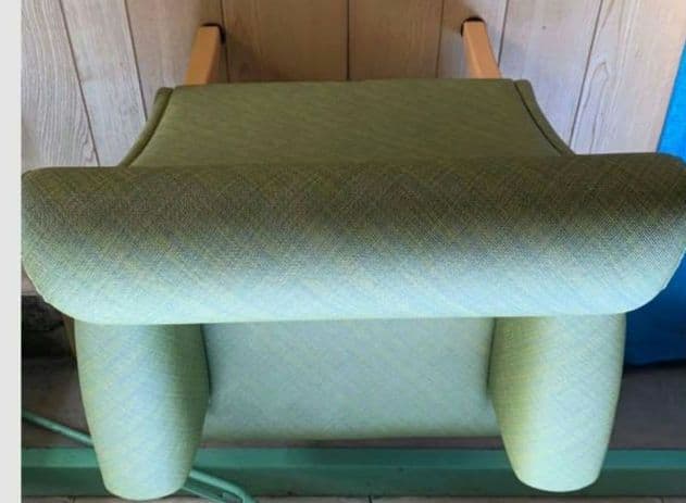 【タイムセール】Oliver1人掛けソファ　ナチュラルグリーン　シングルソファ