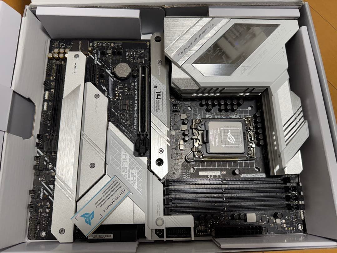 マザーボード ROG STRIX Z690-A GAMING WIFI D4