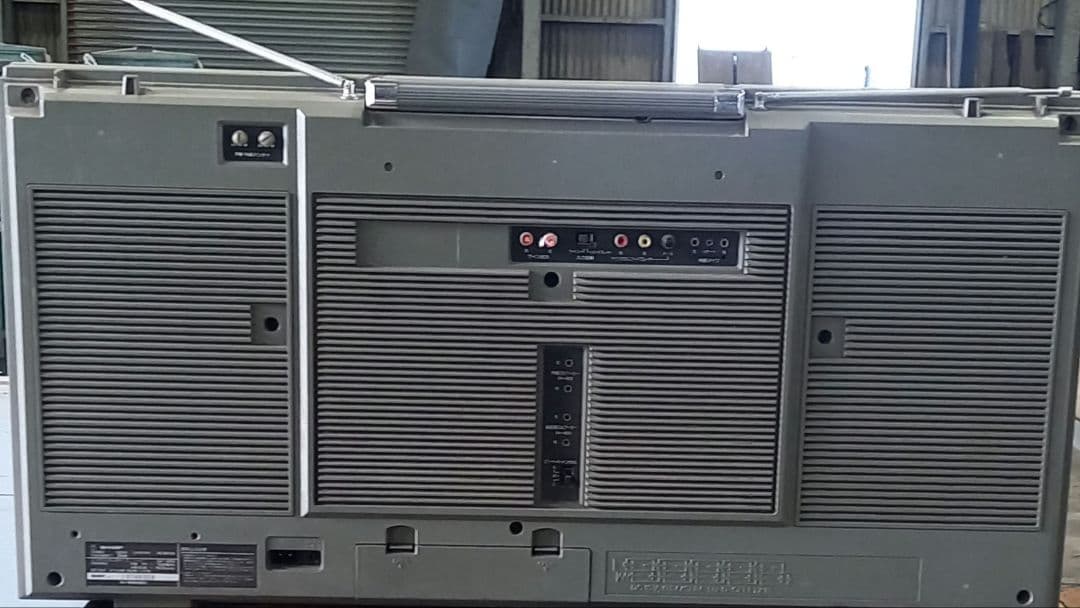シャープ製THE SEARCHER-W ラジカセ　レトロ　GF－909