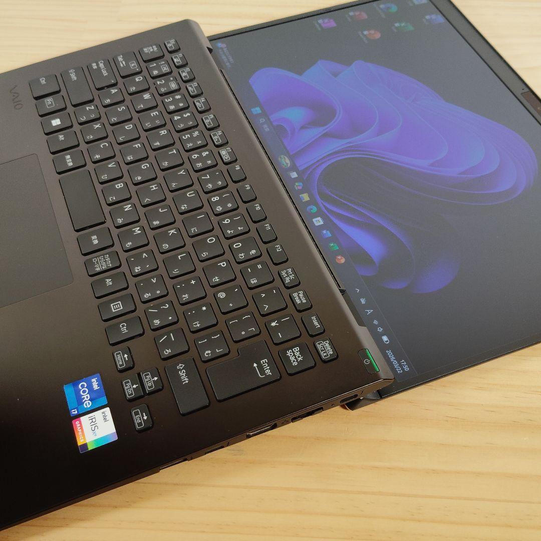 美品 VAIO Pro PK 爆速 第11世代i7搭載 16GB 512GB