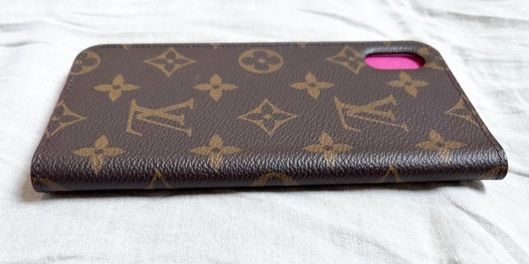 美品 LOUIS VUITTON ルイヴィトンM67481 アイフォン10ケース