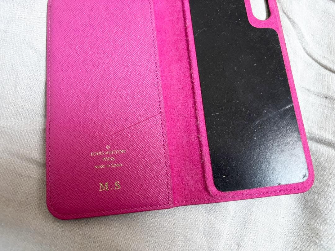 美品 LOUIS VUITTON ルイヴィトンM67481 アイフォン10ケース