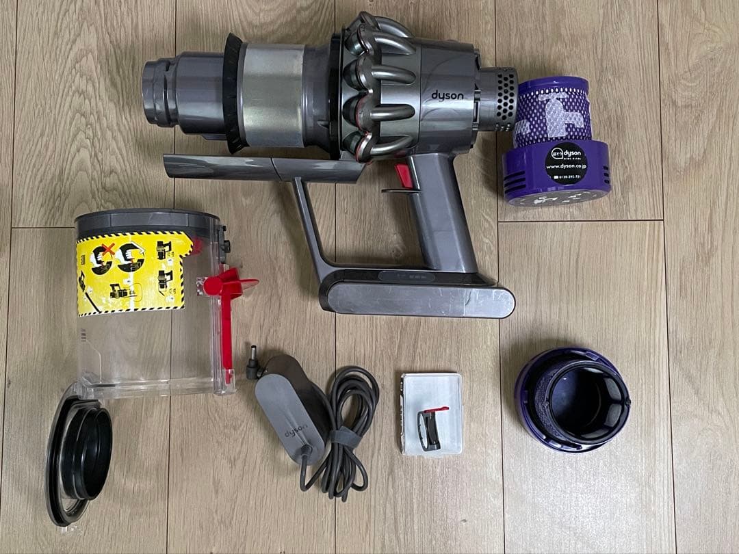 ダイソン⑥ V10超absolute仕様　２ヘッド付　新品パイプ 交換フィルター