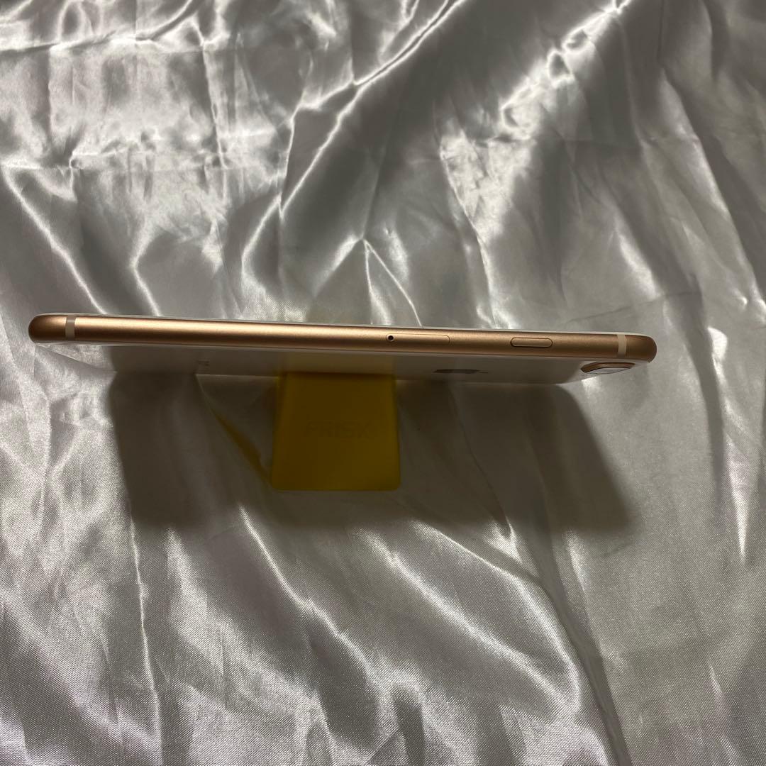 本体のみ　iPhone 8 Plus ゴールド 64GB SIMフリー