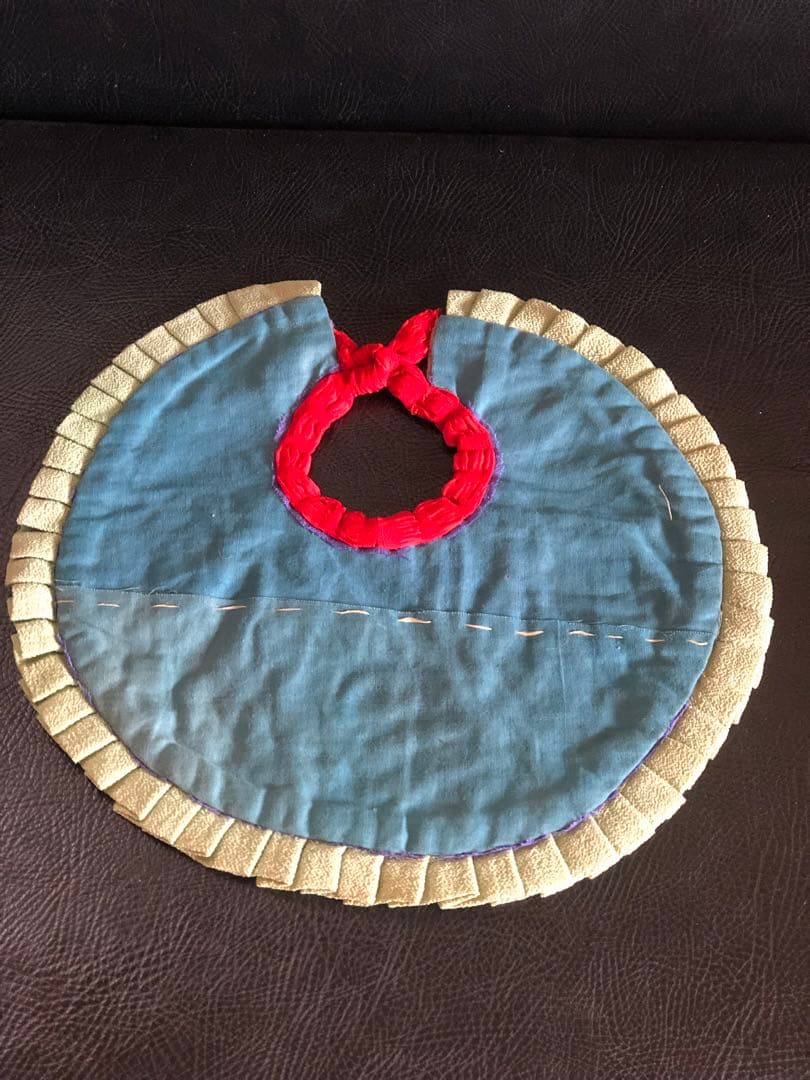 アンティーク　よどかけ　縮緬細工　古布　金糸刺繍　牛若丸図柄　傷有り