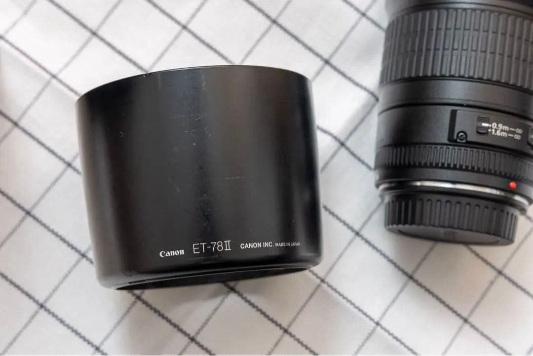 Canon EF135mm f/2L USM 純正フード、フィルター付き