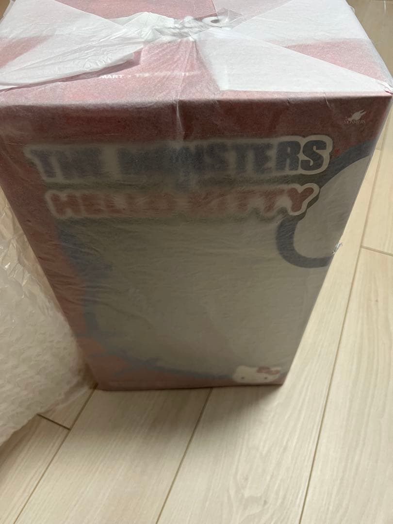THE MONSTERS ハローキティ ぬいぐるみ