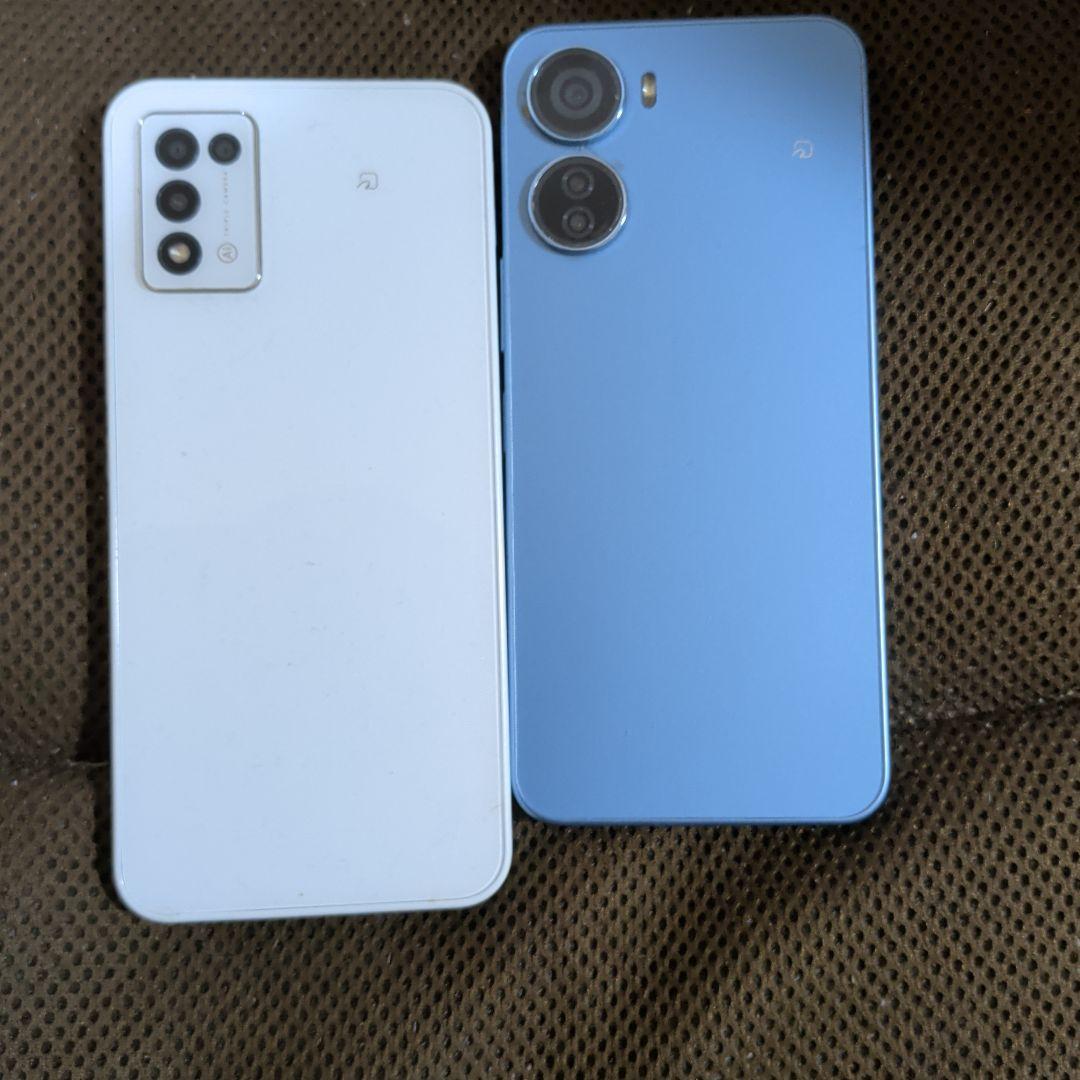 Libero 5G　IV A302ZT Libero 5G III A202ZT