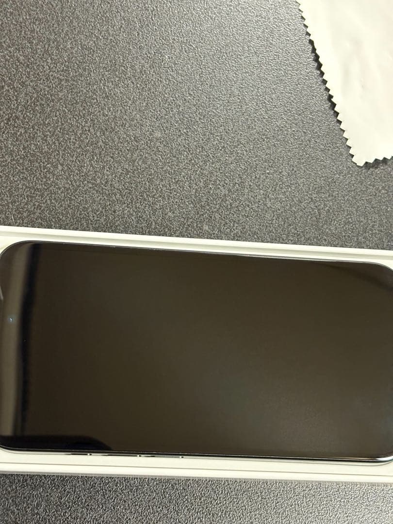 Apple iPhone16 ブラック 128GB 本体 美品 99%