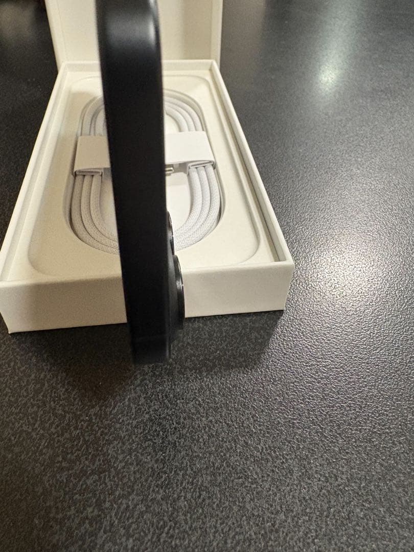 Apple iPhone16 ブラック 128GB 本体 美品 99%