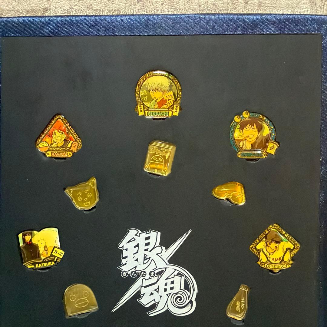 【新品未使用箱付き】　銀魂　卒業記念ピンズ