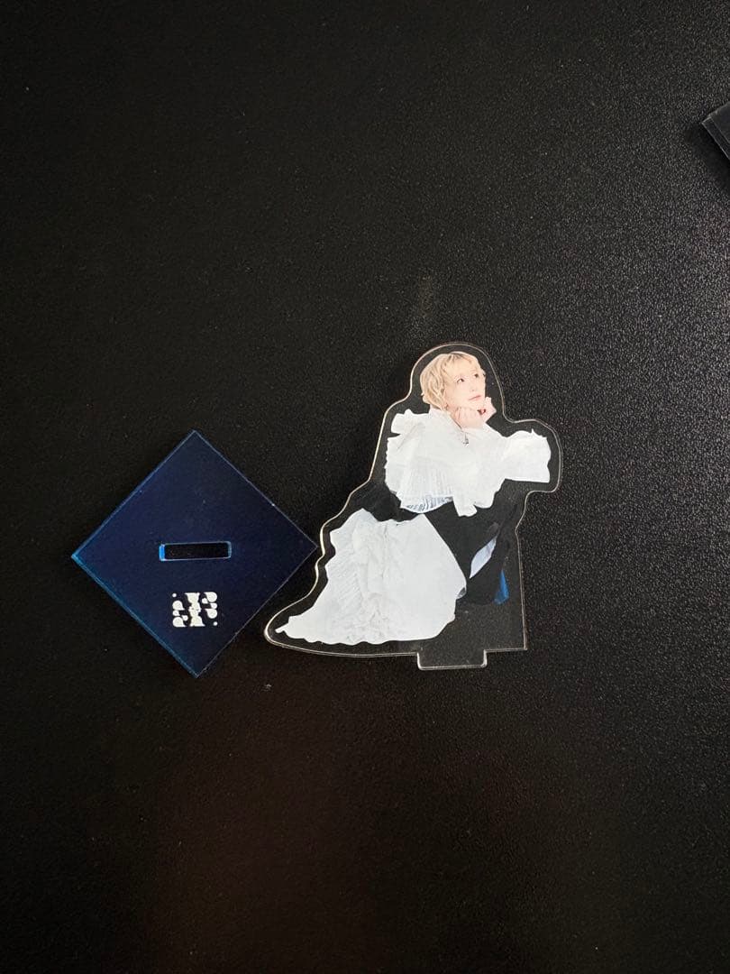 バラ売り⭕️1つ1500円(2枚目を除く)ExWHYZ mayu アクリルスタンド