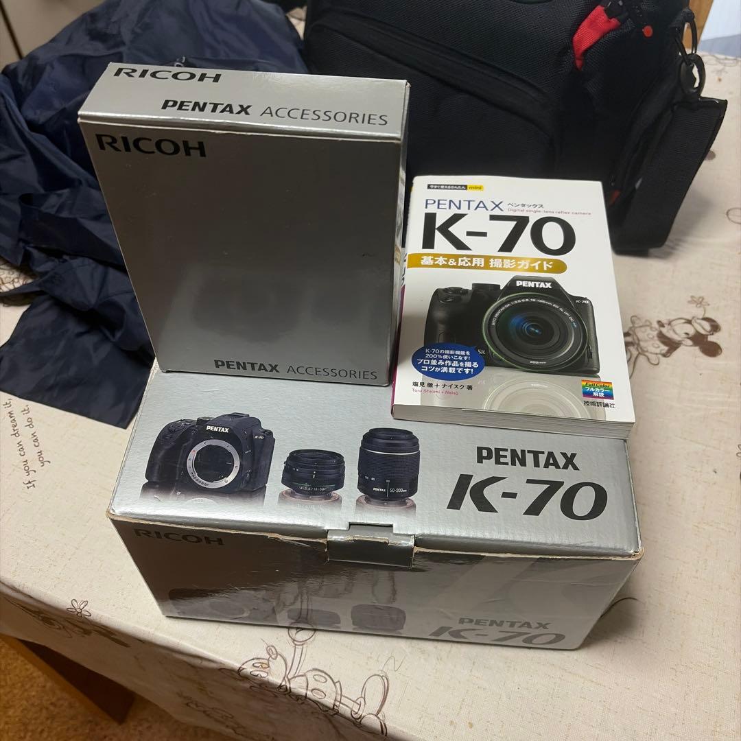PENTAX K-70 レンズ２本（付属品多数）O-GPS2本付きバッテリー3つ