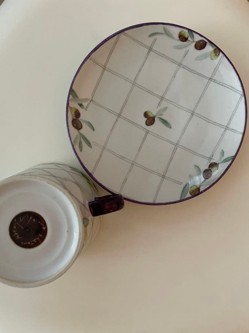 阿部慎太朗　オリーブ柄 カップ&ソーサー