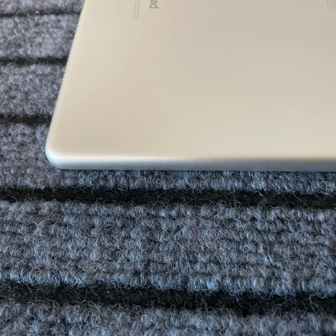 53 iPad Air3 64GB SIMフリーモデル シルバー
