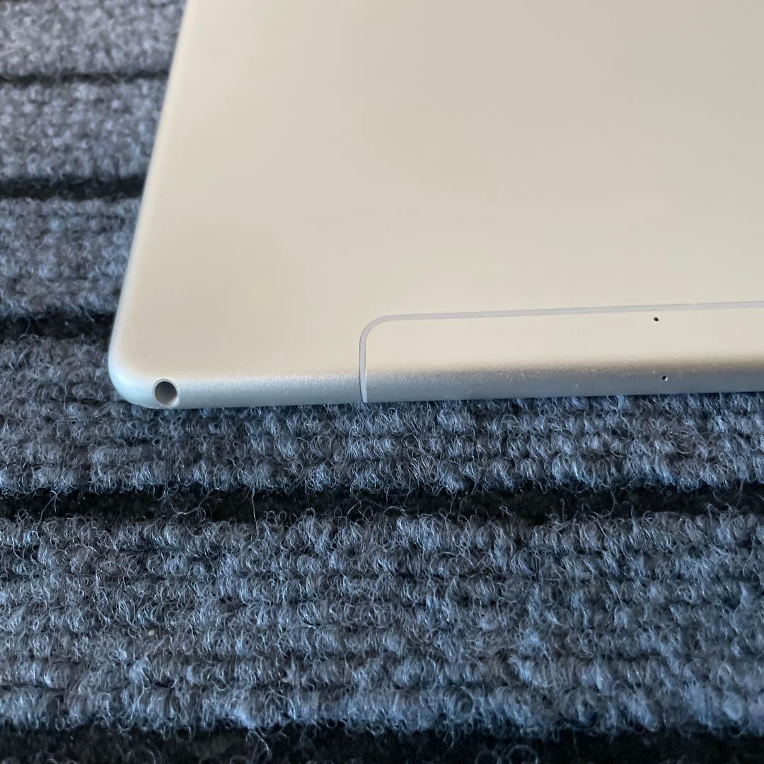 53 iPad Air3 64GB SIMフリーモデル シルバー