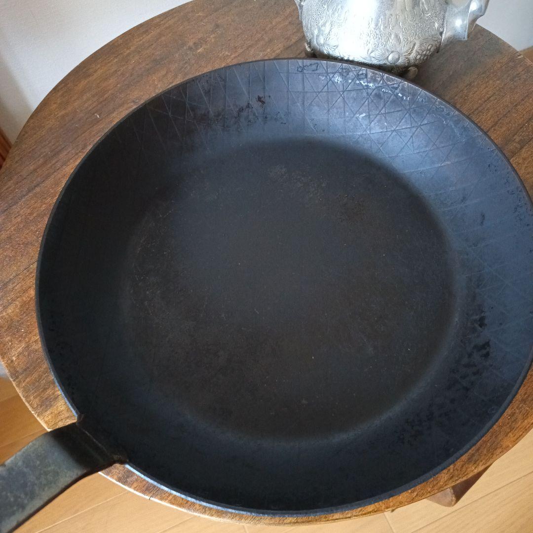 ターク　フライパン　ロースト用ベントハンドル深型28