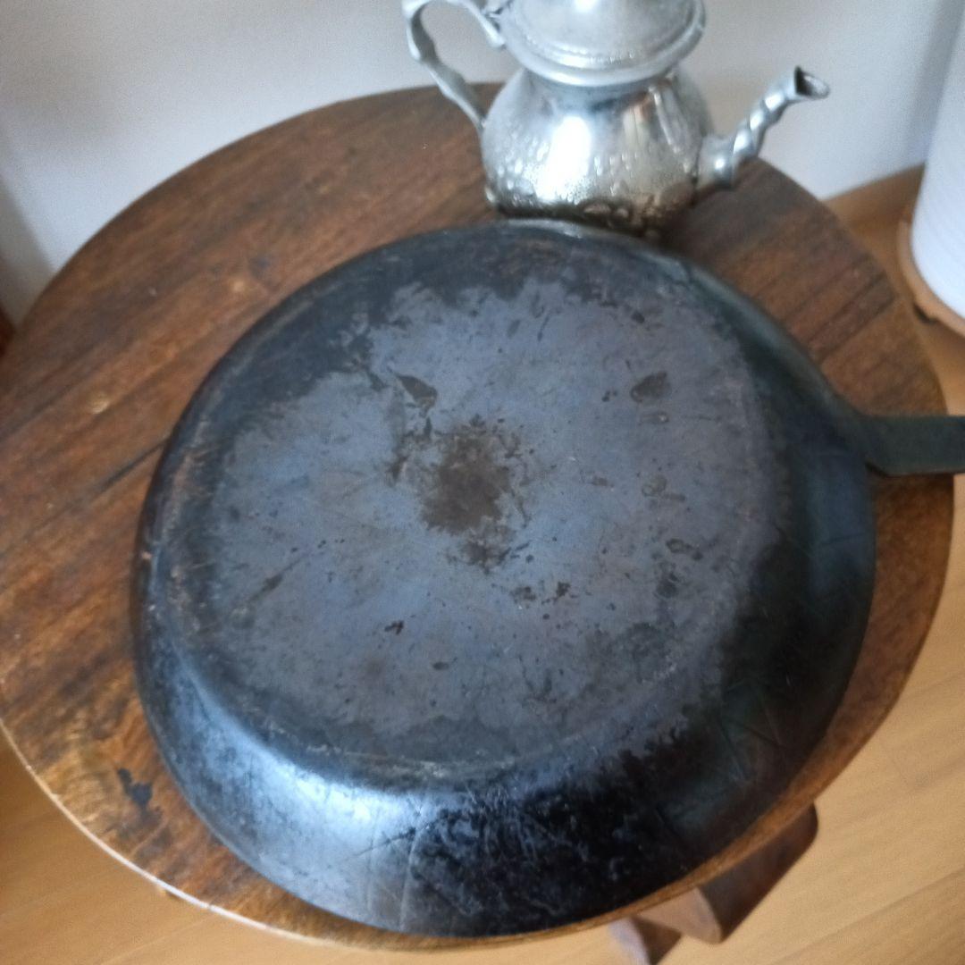 ターク　フライパン　ロースト用ベントハンドル深型28