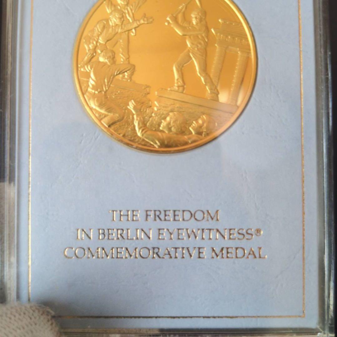 希少 ベルリンの壁崩壊 記念メダル 1989年 24金メッキ フランクリンミント