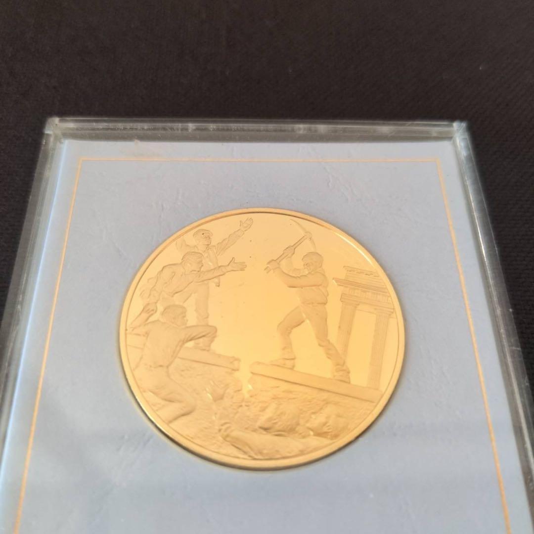 希少 ベルリンの壁崩壊 記念メダル 1989年 24金メッキ フランクリンミント