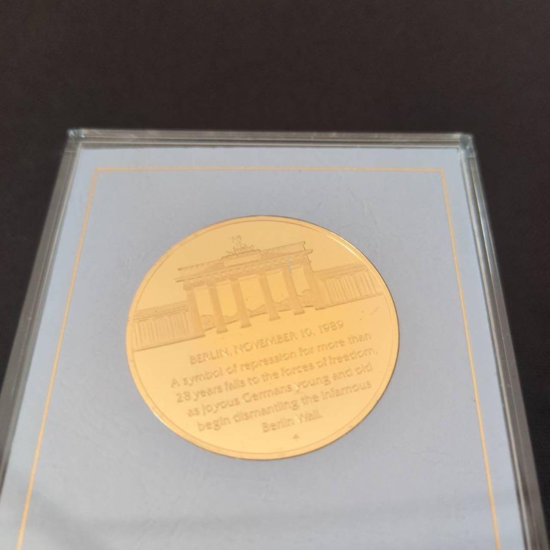 希少 ベルリンの壁崩壊 記念メダル 1989年 24金メッキ フランクリンミント