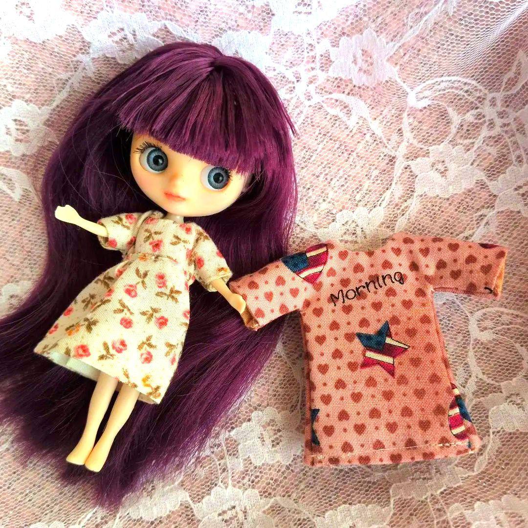 カスタムプチアイシードール　花柄ワンピース付