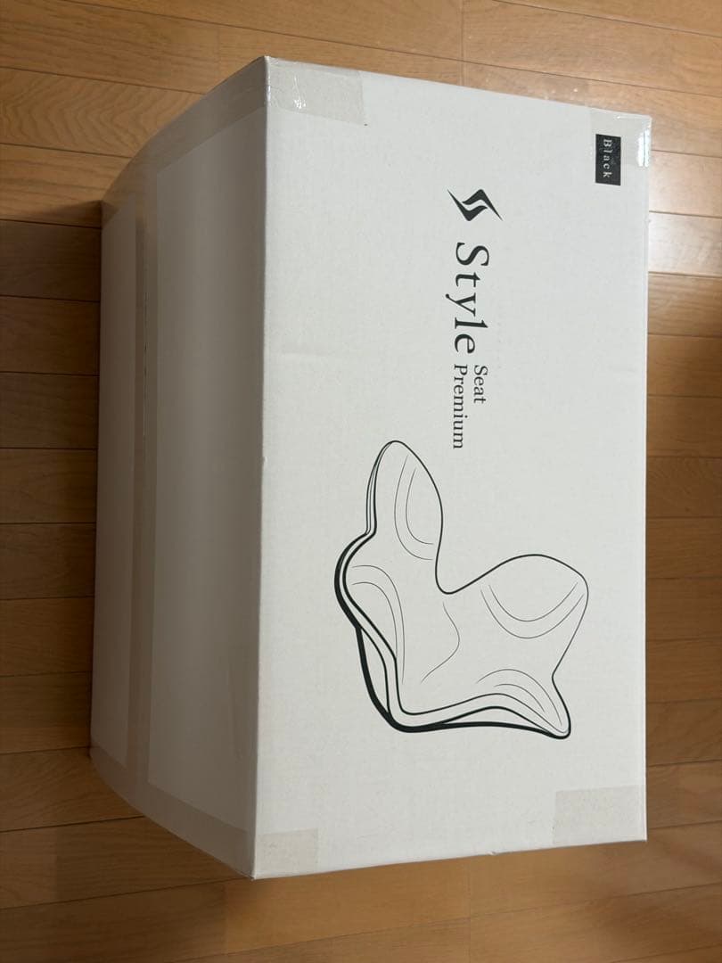 ほぼ新品　MTG スタイル プレミアム 姿勢補正 骨盤サポートチェア 座椅子