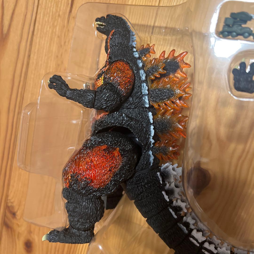 S.H.MonsterArts ゴジラ(1995) 「ゴジラ」初回特典つき