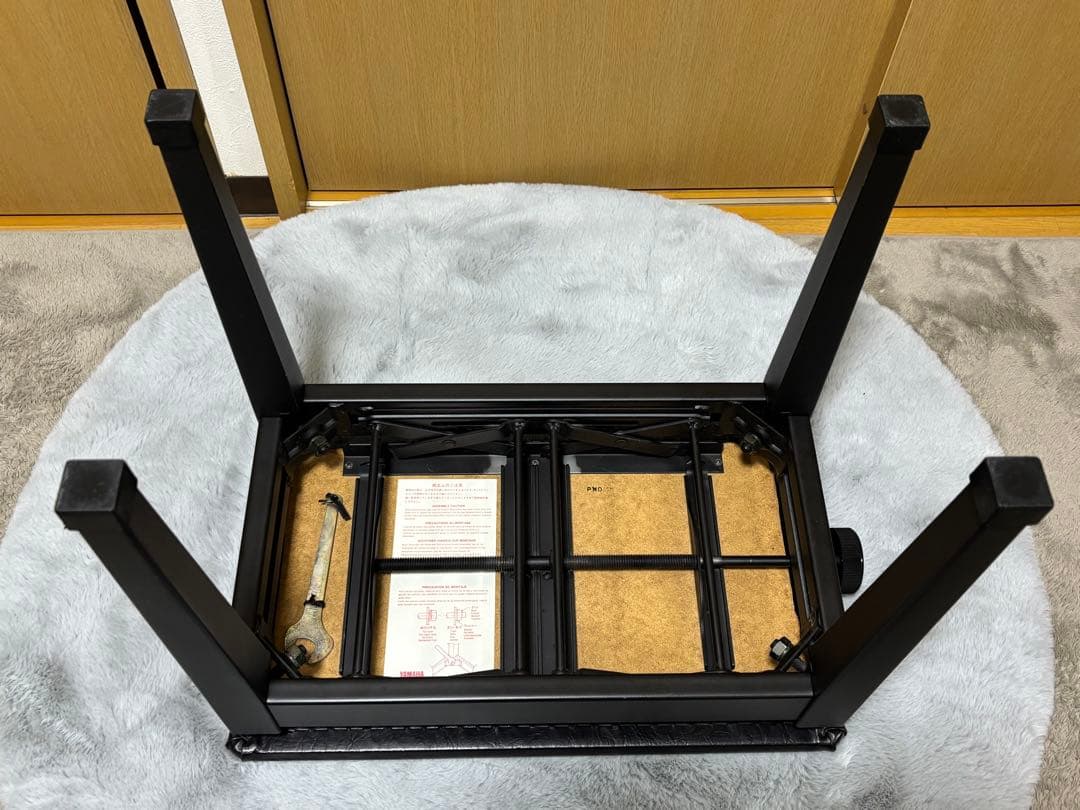 ヤマハ　ピアノ椅子　 高さ調整可能　昇降式 ピアノイス ダークブラウン