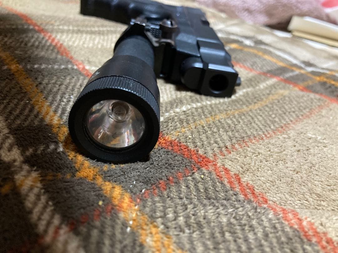 Glock 26 ガスガン ライト付き