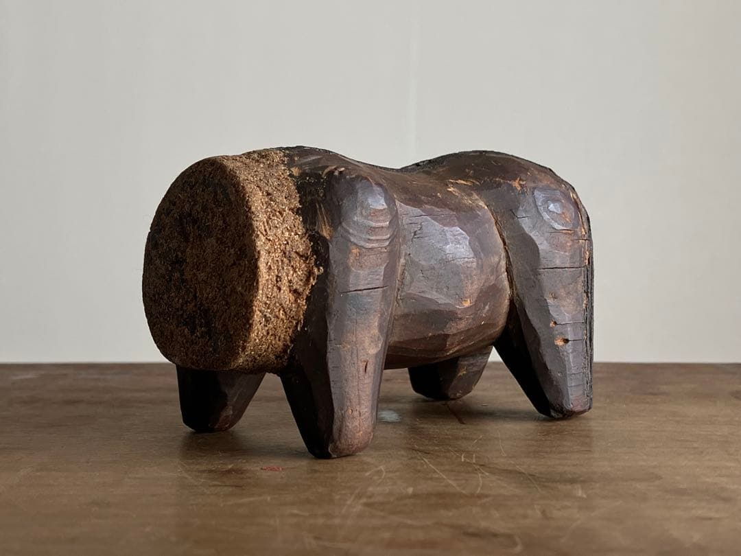 【希少 古い赤べこの木型 江戸後期〜明治頃】民藝縁起物木彫骨董出産祝い厄除古道具