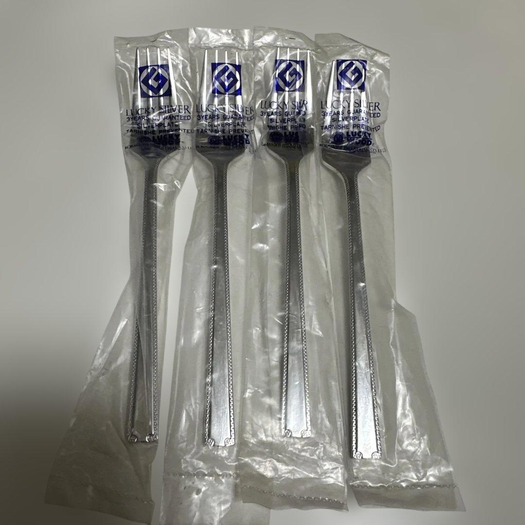 ラッキーウッド ディナー カトラリーセット 16本 箱無し 新品