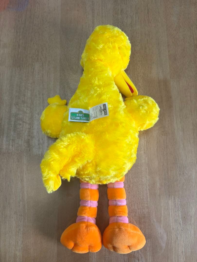希少！　UNIQLO KAWS✖️セサミストリートぬいぐるみ