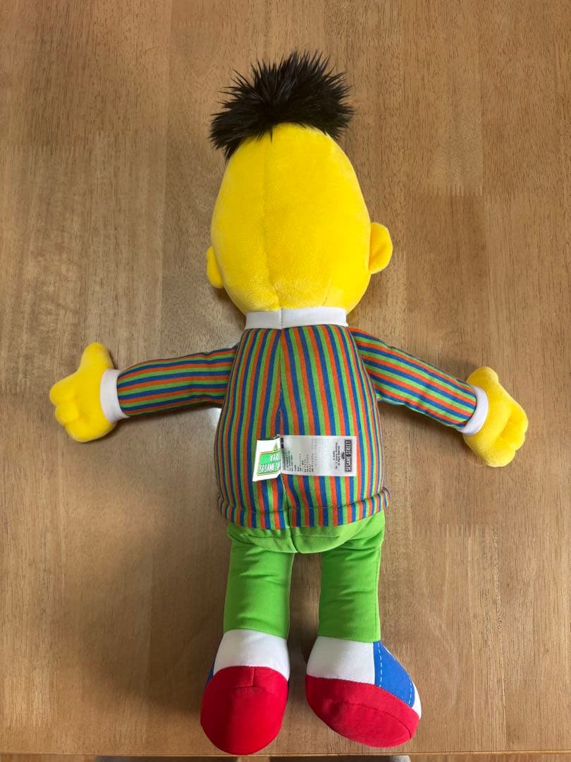 希少！　UNIQLO KAWS✖️セサミストリートぬいぐるみ